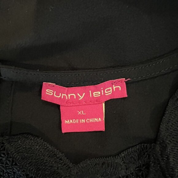 Sunny‎ Leigh Blouse XL Black Floral Embroidered Semi Sheer Boho Top Extra Large - Picture 9 of 11